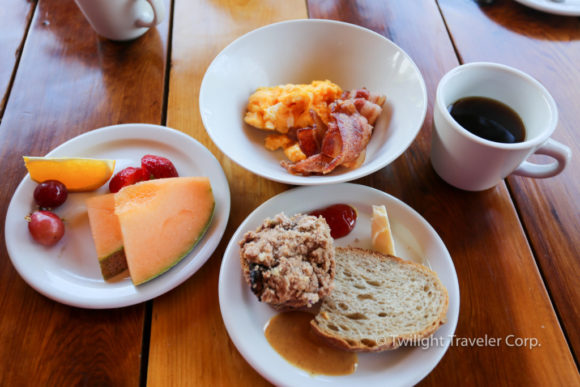 グランピング　朝食